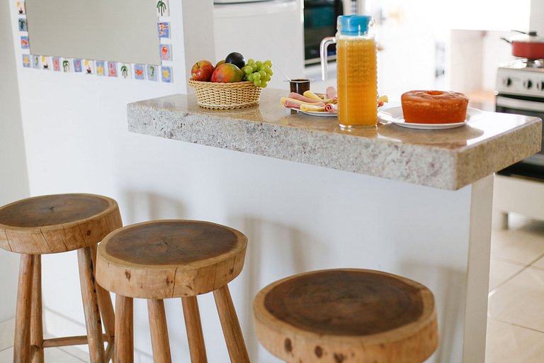 3 quartos com área gourmet e 2 vagas e piscina - Apto Bellos