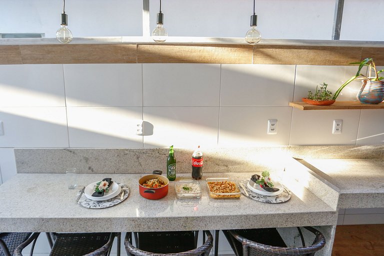 3 quartos com área gourmet e 2 vagas e piscina - Apto Bellos
