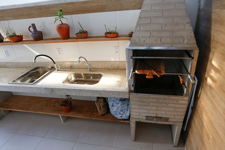 3 quartos com área gourmet e 2 vagas e piscina - Apto Bellos
