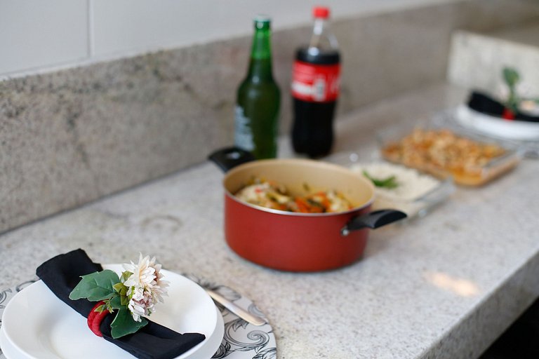 3 quartos com área gourmet e 2 vagas e piscina - Apto Bellos