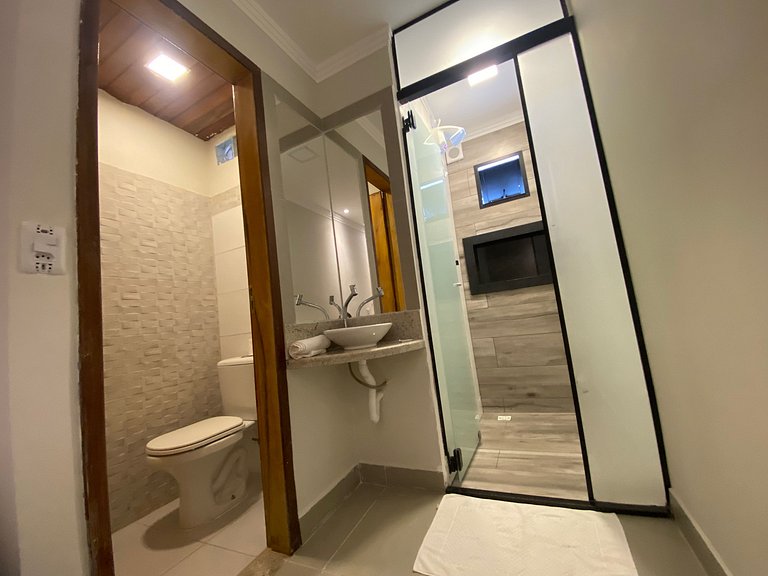 3 quartos com área gourmet e 2 vagas e piscina - Apto Bellos